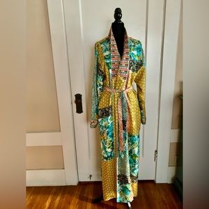 Johnny Was
Silk Paisley Robe / Kimono (Reversible) brand new with tags